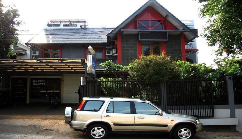 Fontana Residencia Tebet 1 3* Jakarta
